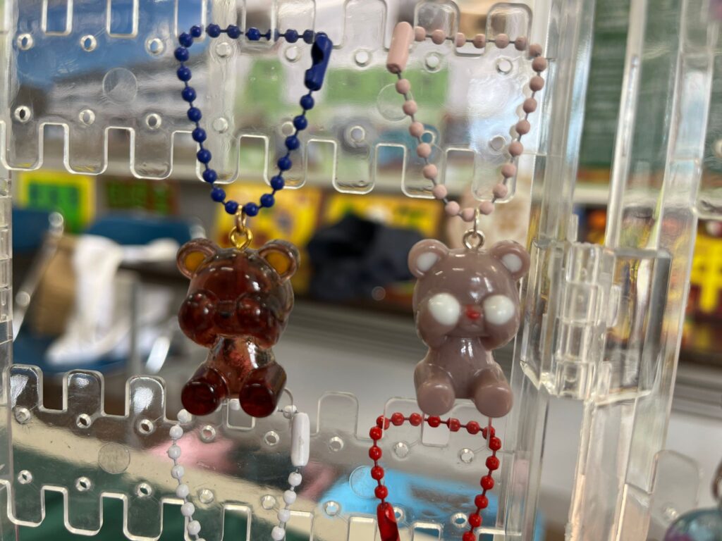 約束の樹シューレのくまストラップ