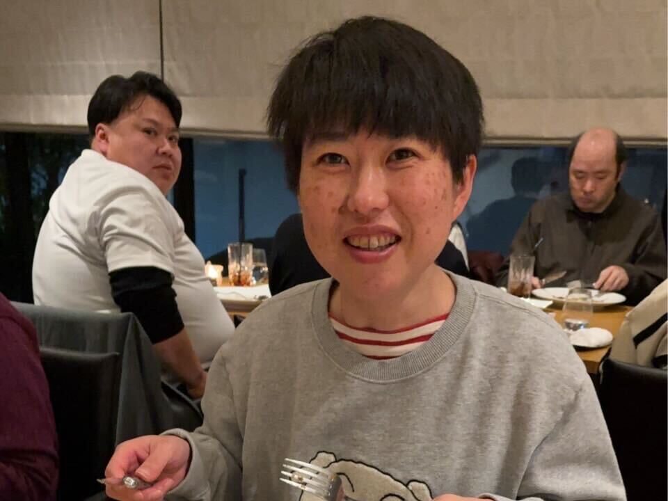 約束の樹グループホーム中野の望年会での笑顔